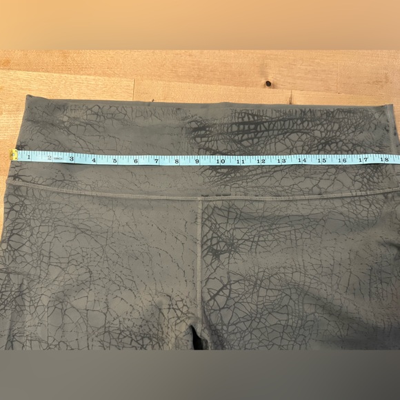 Lululemon Wunder Train crop pants - Picture 7 of 9